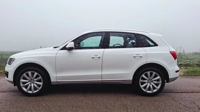 Audi Q5, снимка 4 - Автомобили и джипове - 52425023