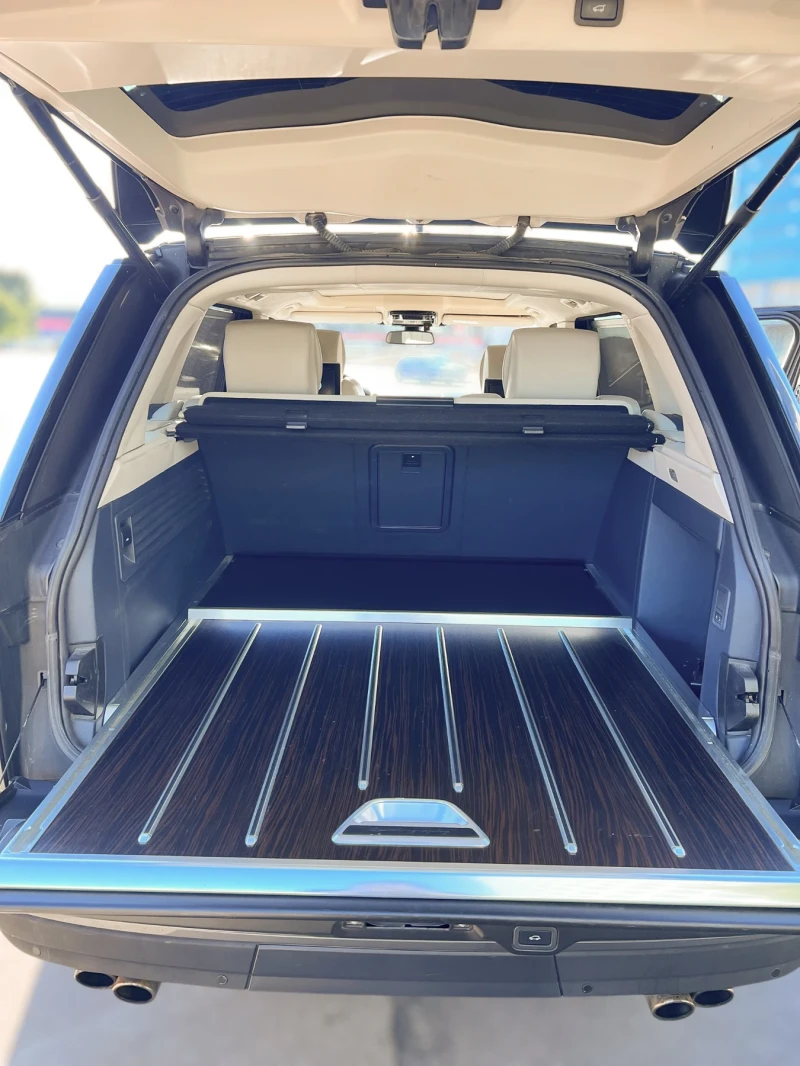 Land Rover Range rover RANGE ROVER SVO AUTOBIOGRAPHY LANG V8, снимка 6 - Автомобили и джипове - 52877781