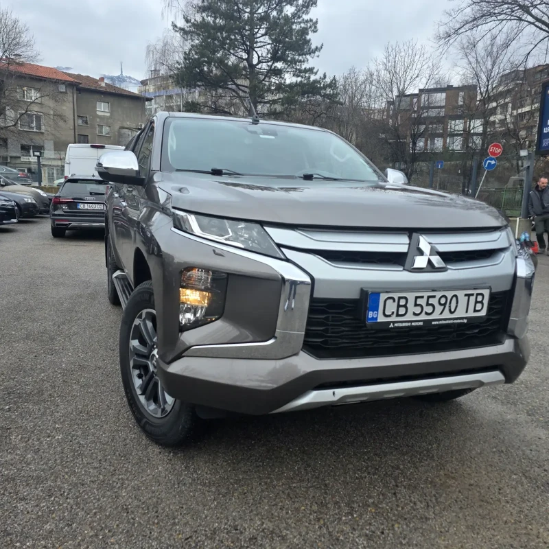 Mitsubishi L200 2.2D/HardTop/Гаранционен, снимка 2 - Автомобили и джипове - 53353666