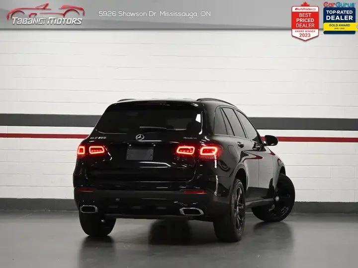 Mercedes-Benz GLC 300 4MATIC * No Accident * Ambient Light* 360CAM* CARF, снимка 4 - Автомобили и джипове - 54812055