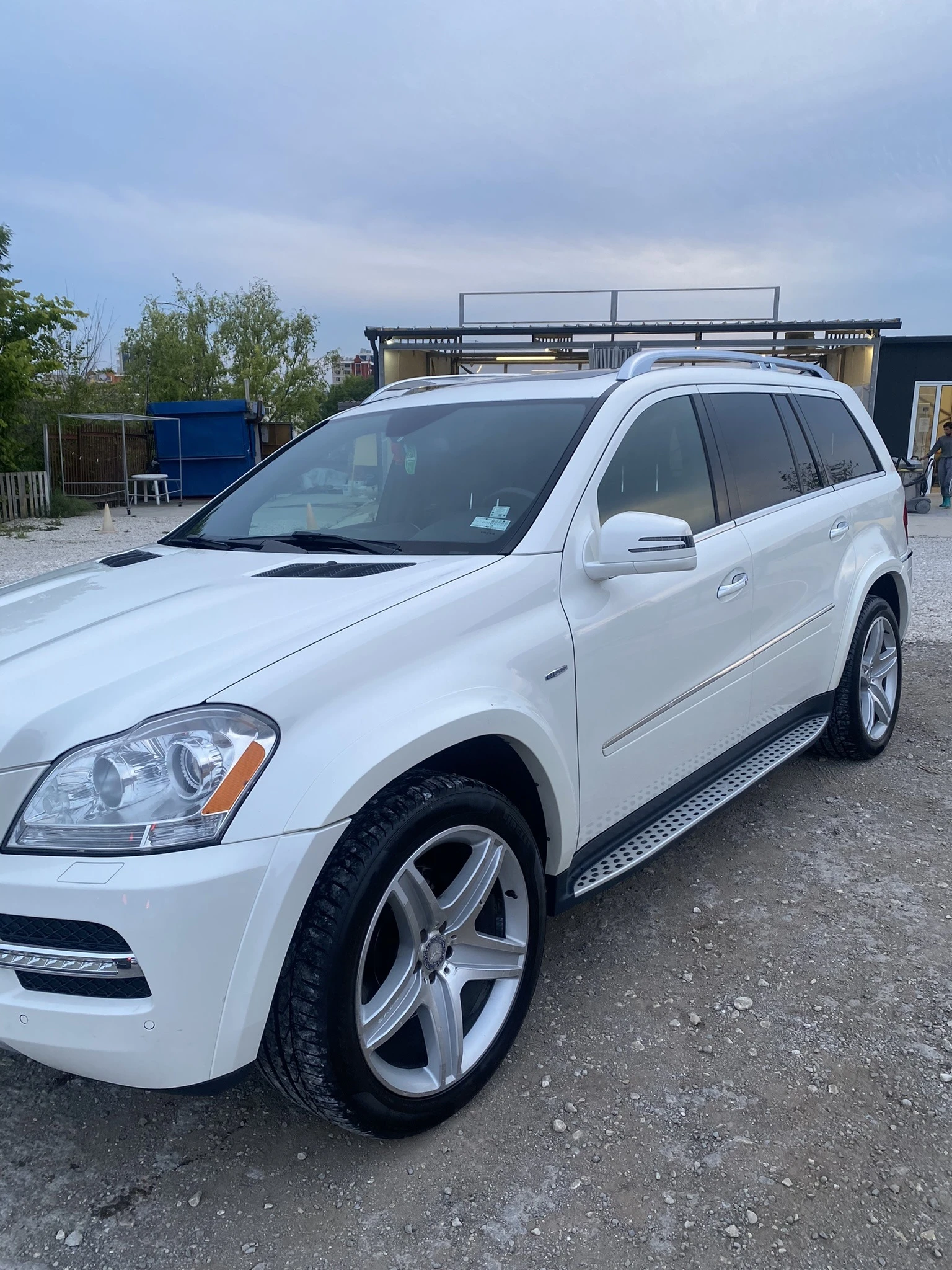 Mercedes-Benz GL 350  - изображение 2