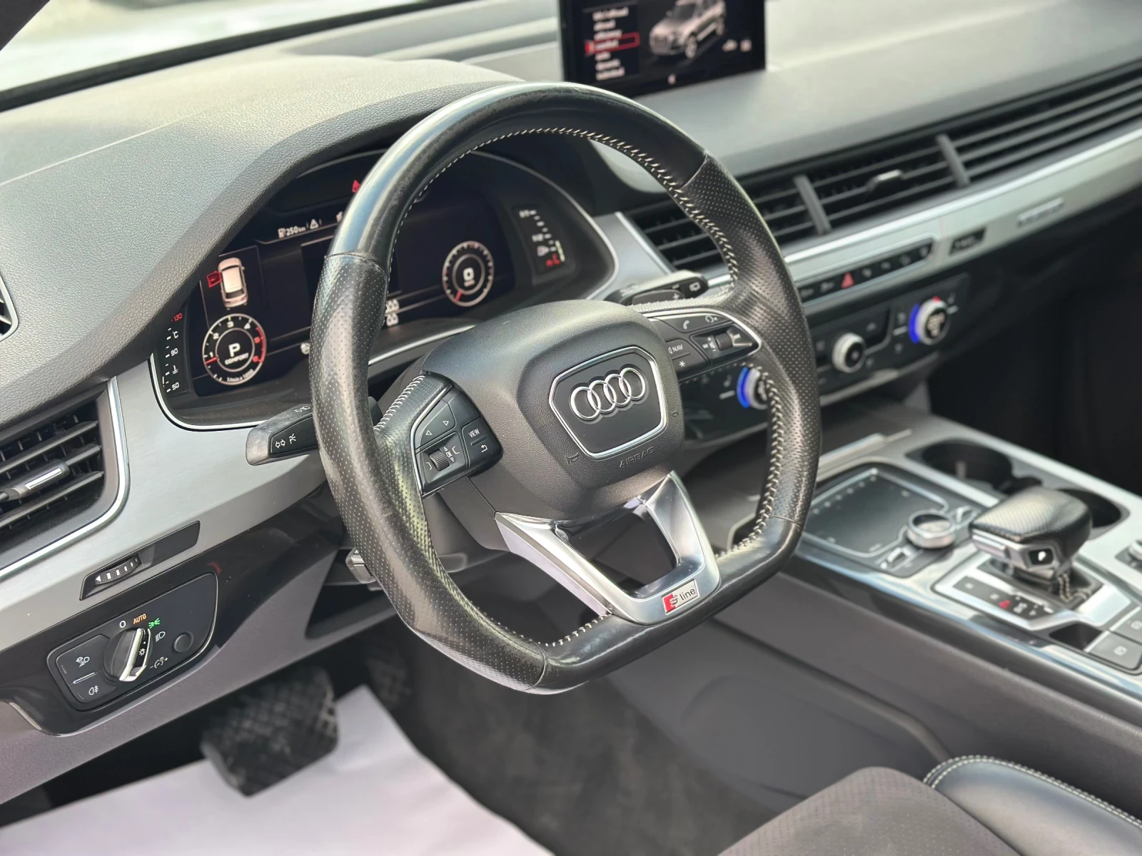 Audi Q7 3ХSLINE :: PANORAMA::7 МЕСТНА:: DIGITAL - изображение 8