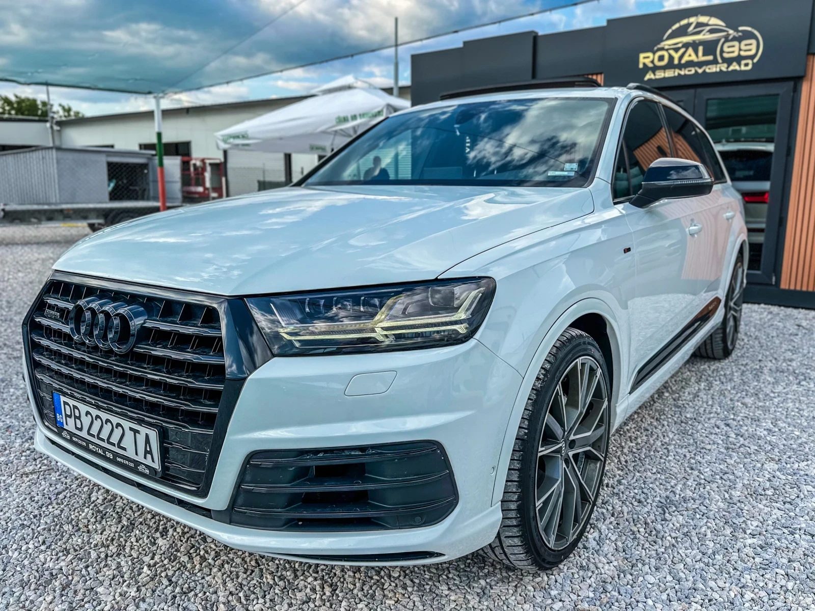 Audi Q7 3ХSLINE :: PANORAMA::7 МЕСТНА:: DIGITAL - изображение 2