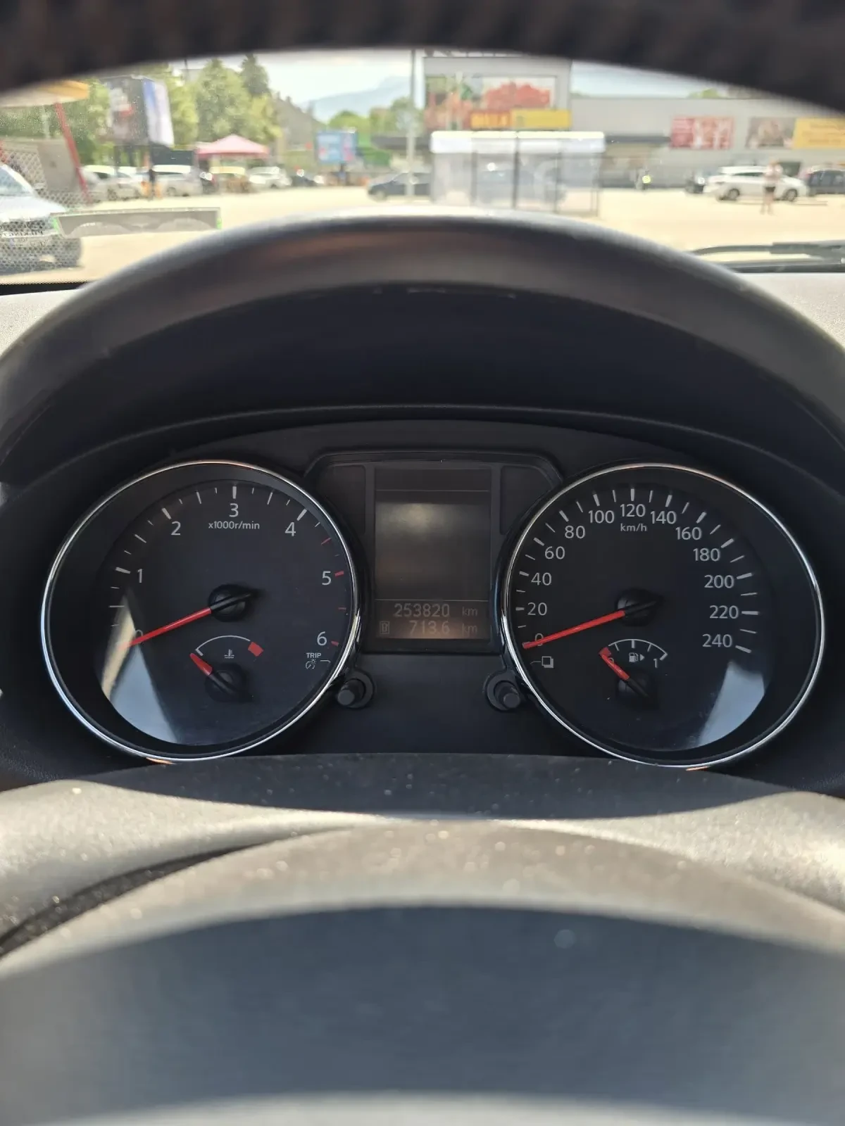 Nissan Qashqai 2.0 DCI - изображение 6