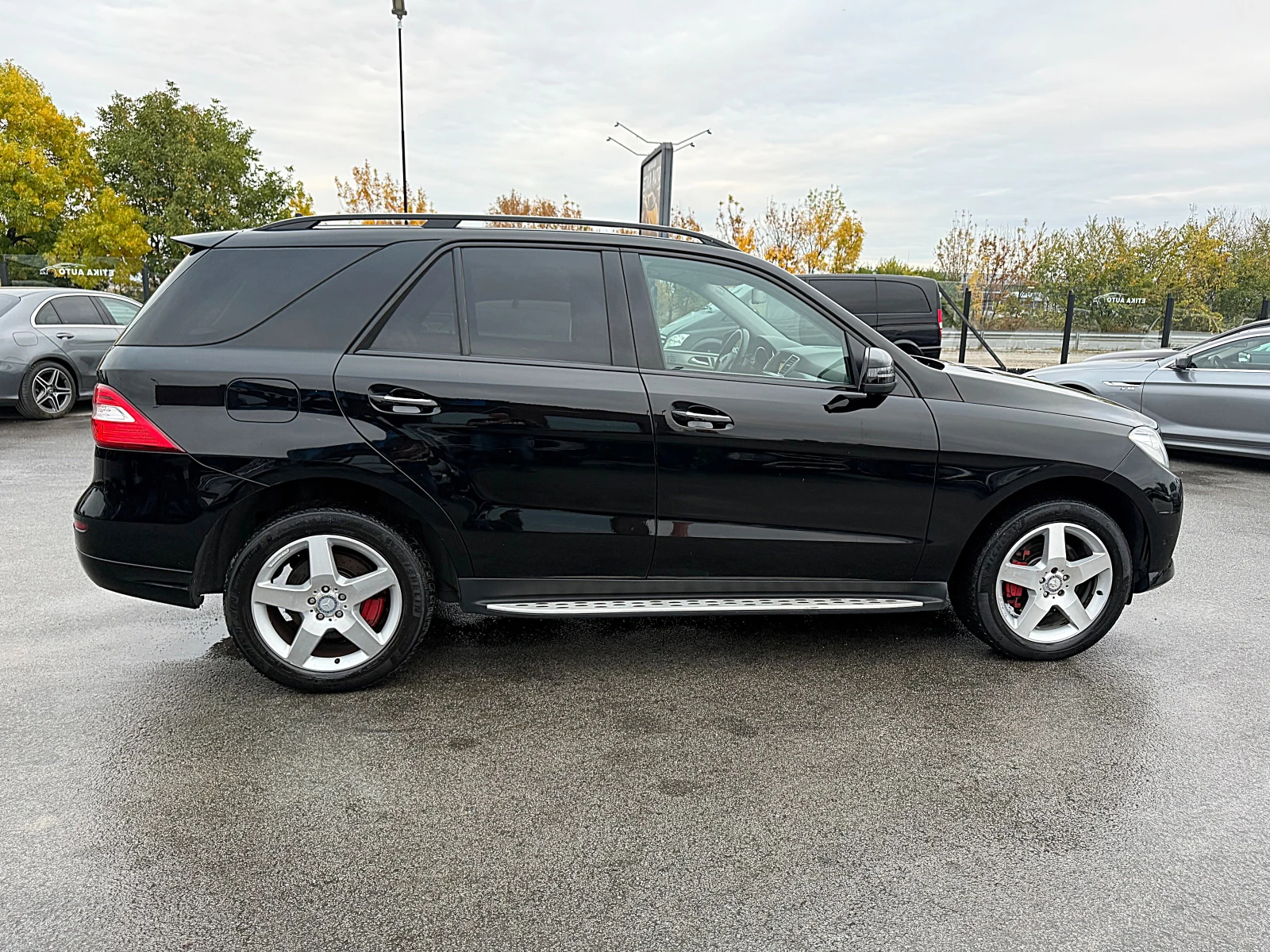 Mercedes-Benz ML 350 AMG SPORT OPTIK-LED-NAVI-KAMERA-ПОДГРЯВАНЕ-ГЕРМАНИ - изображение 6
