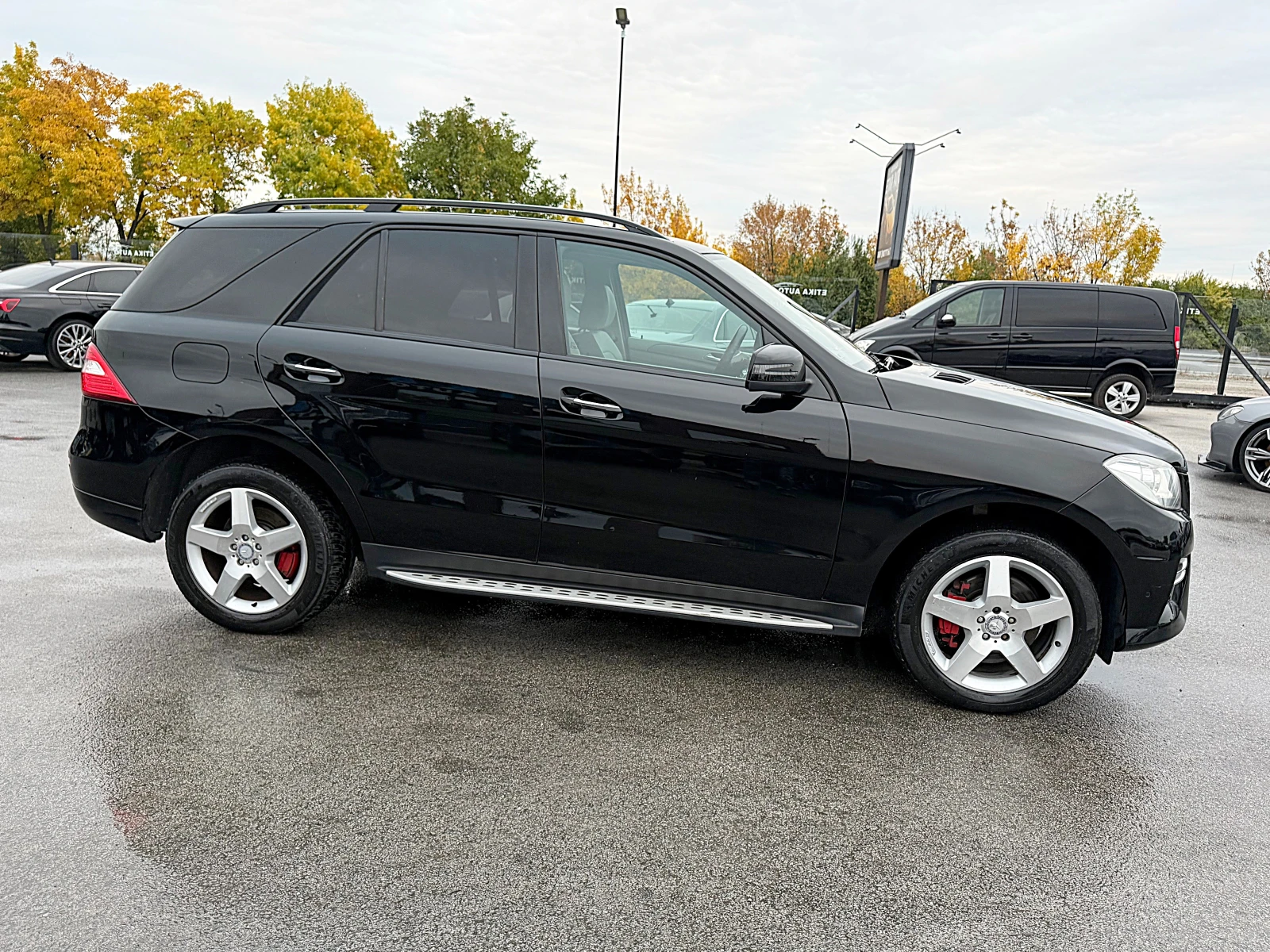 Mercedes-Benz ML 350 AMG SPORT OPTIK-LED-NAVI-KAMERA-ПОДГРЯВАНЕ-ГЕРМАНИ - изображение 2