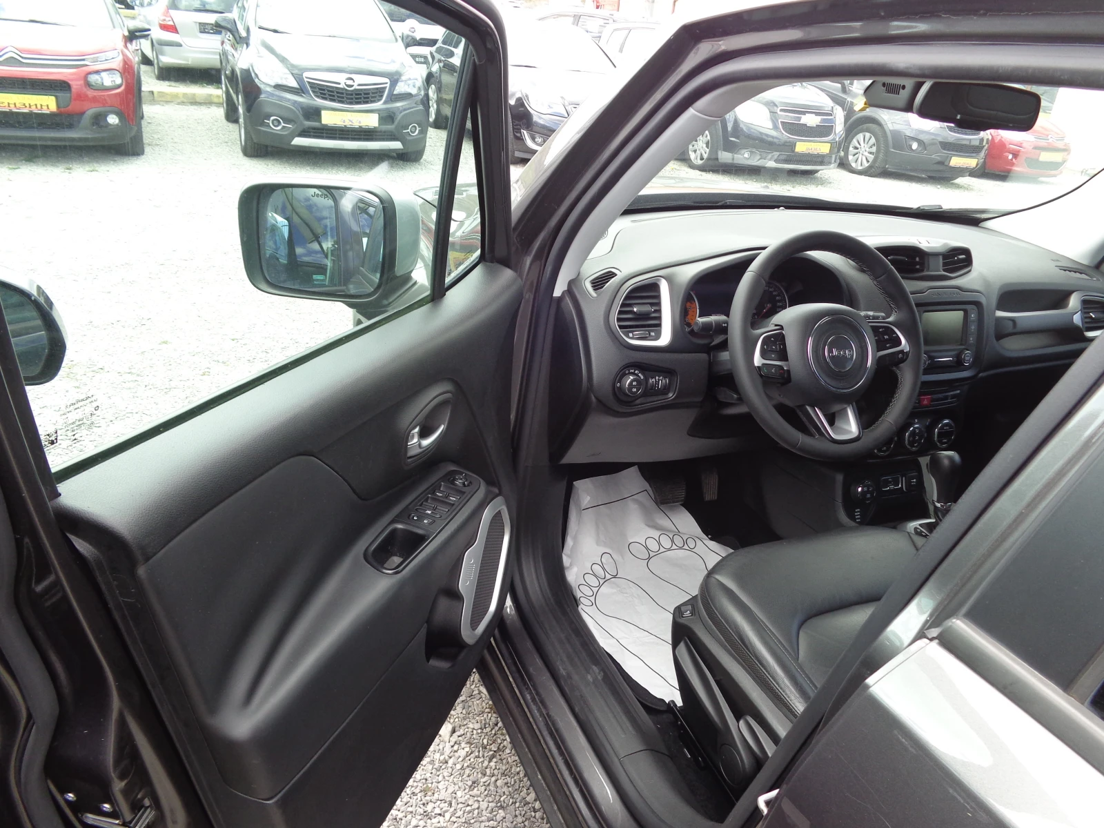 Jeep Renegade 2.0 JTD LIMITED, снимка 13 - Автомобили и джипове - 54124381