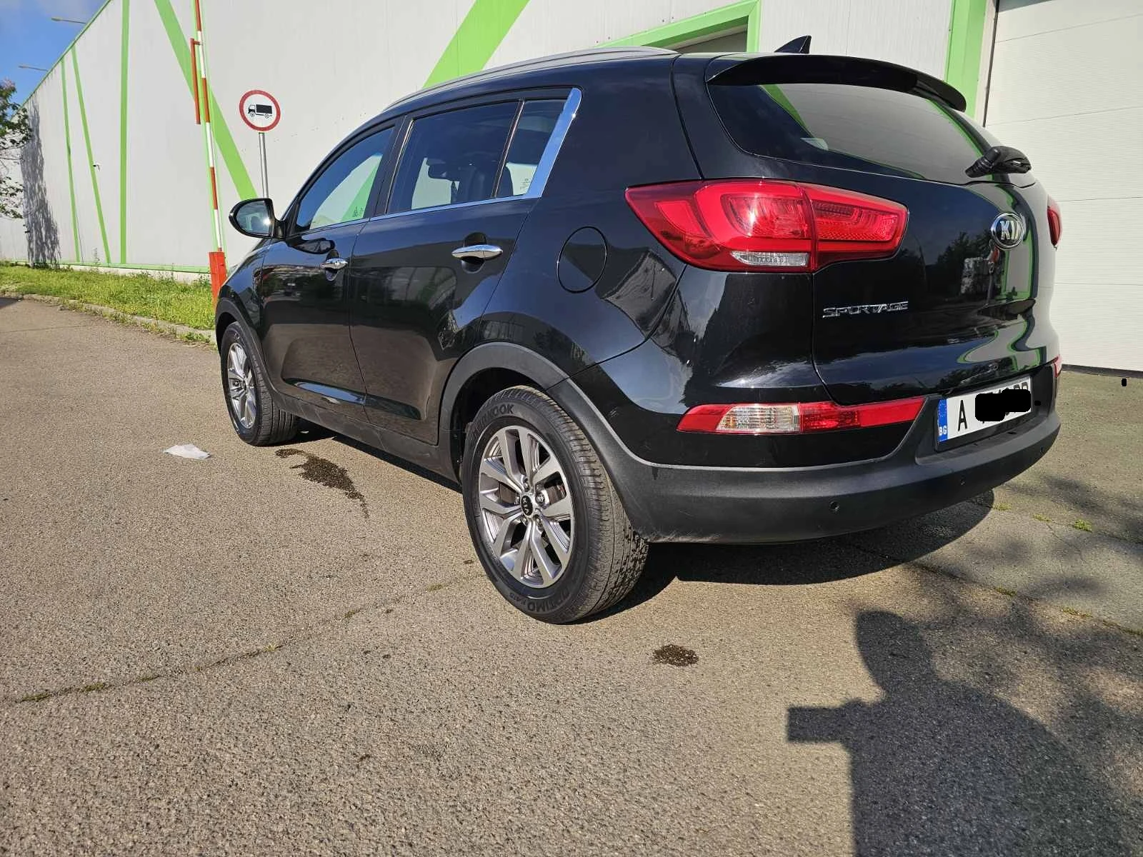 Kia Sportage 2.0 CRDI 4x4 Automat Platinum Edition , снимка 4 - Автомобили и джипове - 54783166