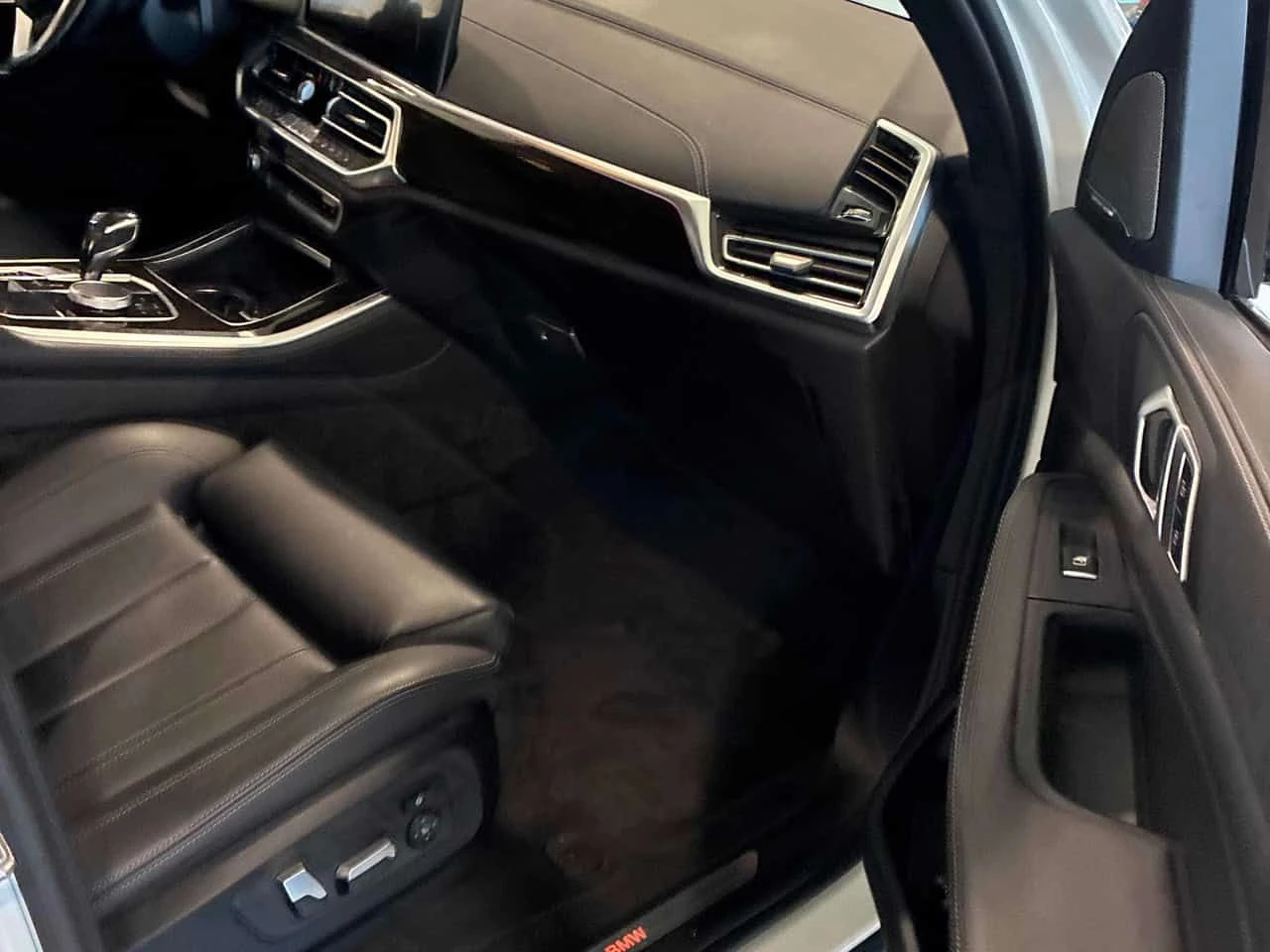 BMW X5 xDrive40i  CARFAX, снимка 15 - Автомобили и джипове - 54807437
