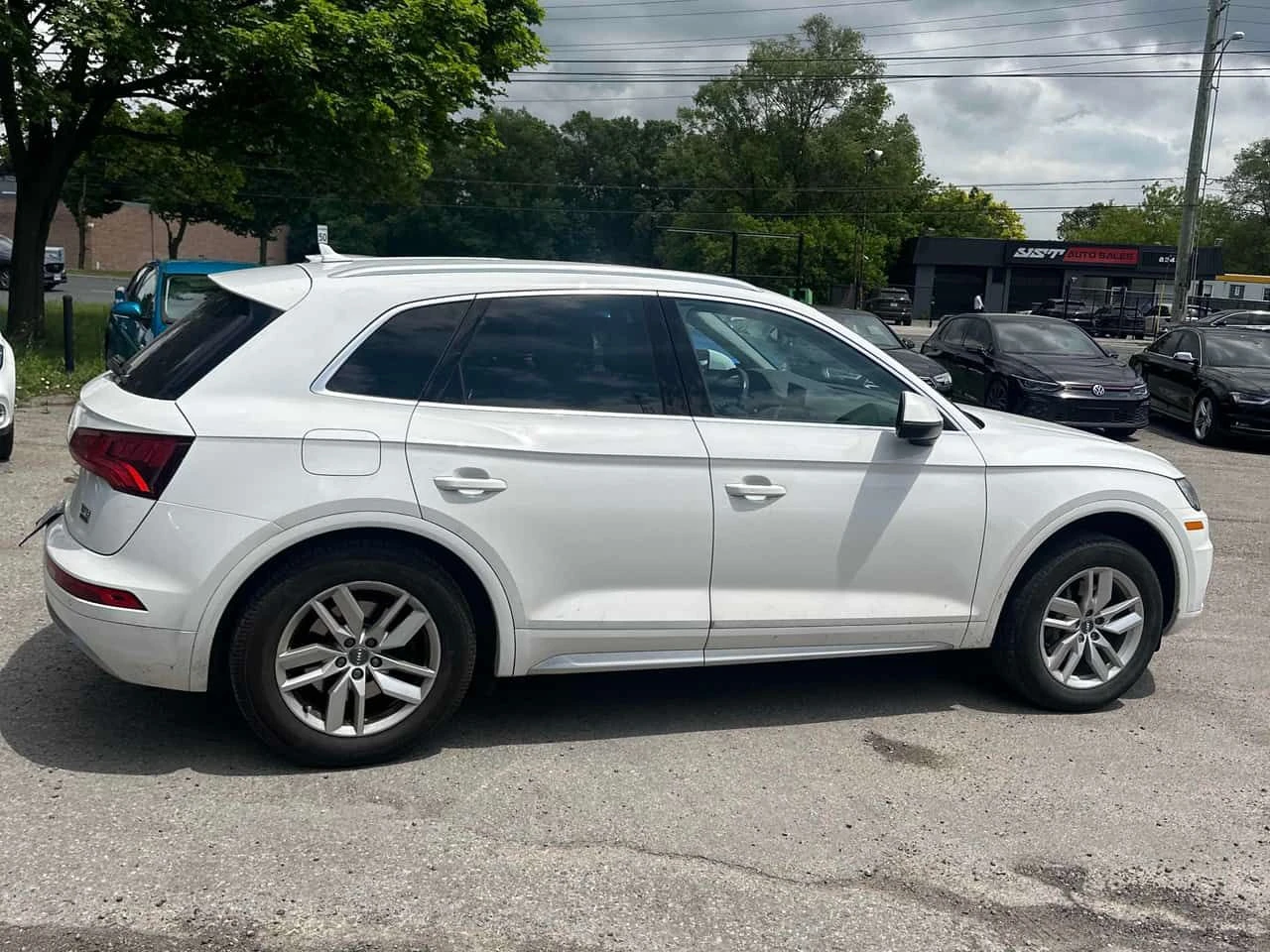 Audi Q5 * Komfort * CARFAX * ЦЕНА ДО БГ, снимка 3 - Автомобили и джипове - 54902811