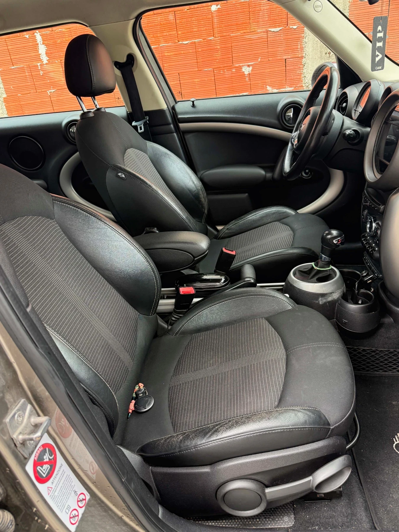 Mini Countryman MINI Cooper D ALL4 2.0D 143 к.с. Automatic, снимка 7 - Автомобили и джипове - 55086683