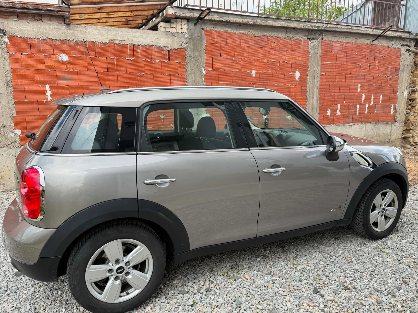 Mini Countryman MINI Cooper D ALL4 2.0D 143 к.с. Automatic, снимка 5 - Автомобили и джипове - 55086683