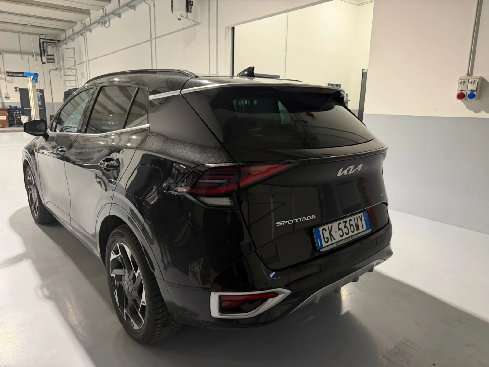 Kia Sportage 1.6 diezel/ hybrid, снимка 3 - Автомобили и джипове - 55232129