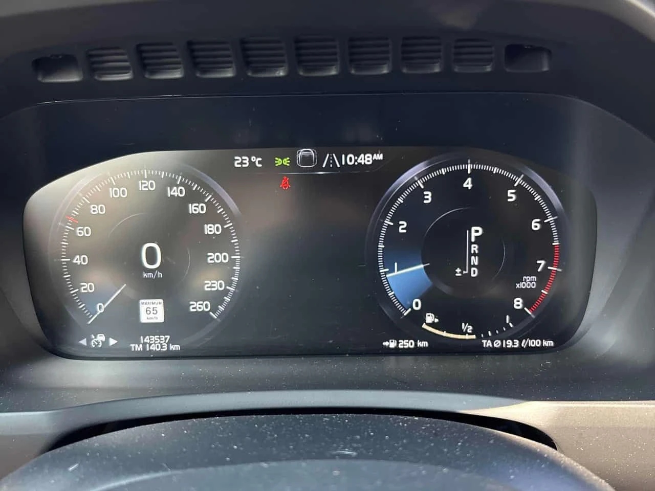 Volvo Xc90 Inscription  CARFAX, снимка 8 - Автомобили и джипове - 55477594