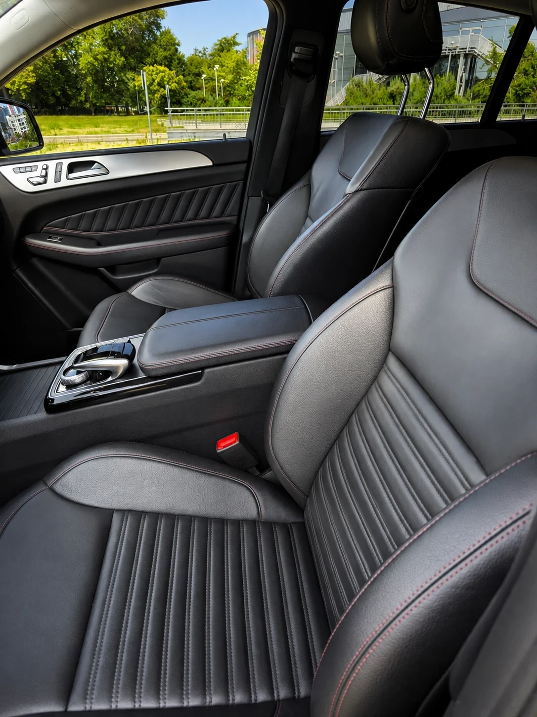 Mercedes-Benz GLE 350, снимка 12 - Автомобили и джипове - 55499588