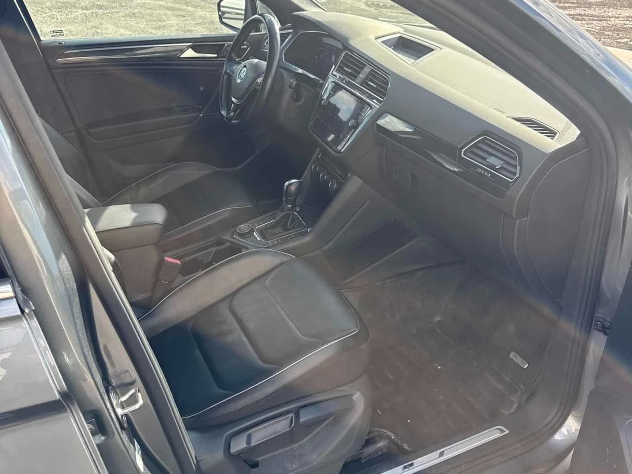 VW Tiguan * Highline * CARFAX * АВТОКРЕДИТ* , снимка 15 - Автомобили и джипове - 55695030