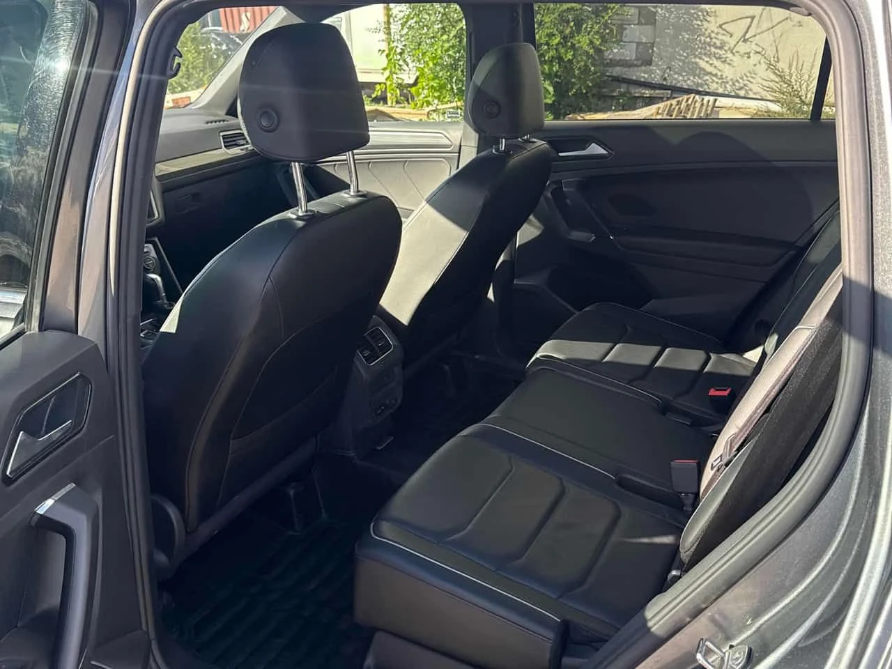 VW Tiguan * Highline * CARFAX * АВТОКРЕДИТ* , снимка 10 - Автомобили и джипове - 55695030