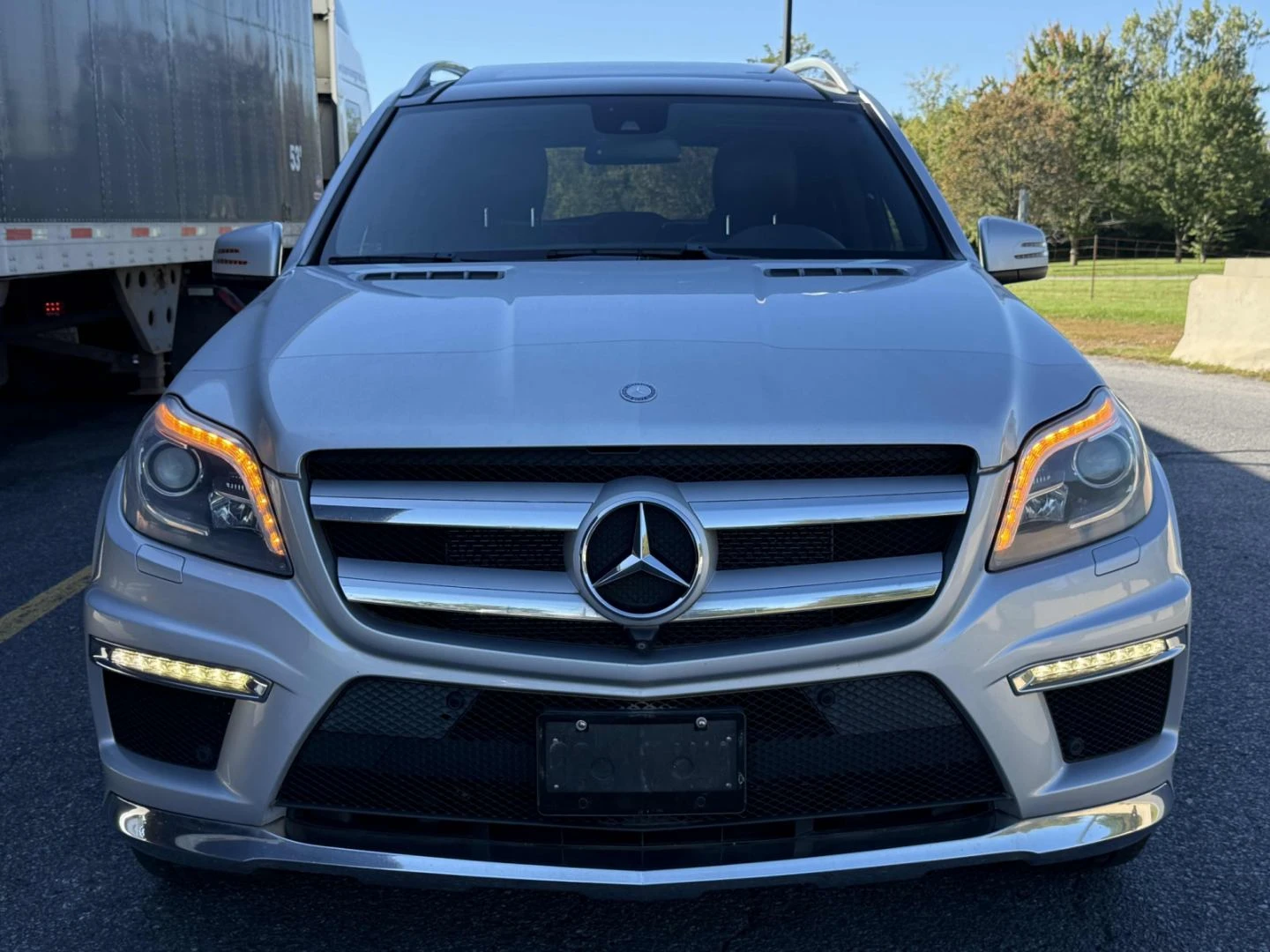 Mercedes-Benz GL 550 Harman/Kardon* 360* Keyless, снимка 2 - Автомобили и джипове - 56248903