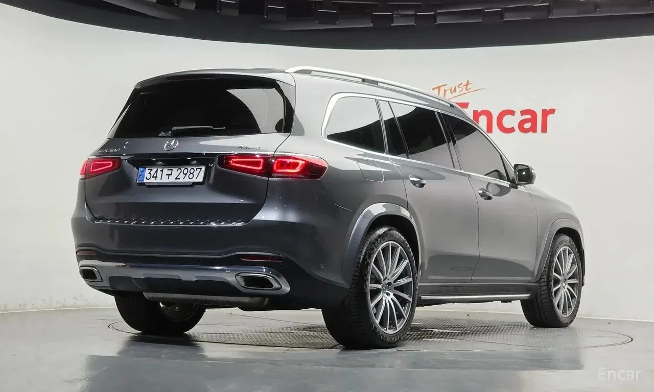 Mercedes-Benz GLS580, снимка 2 - Автомобили и джипове - 56733431
