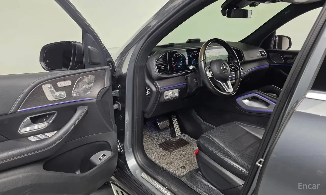 Mercedes-Benz GLS580, снимка 6 - Автомобили и джипове - 56733431