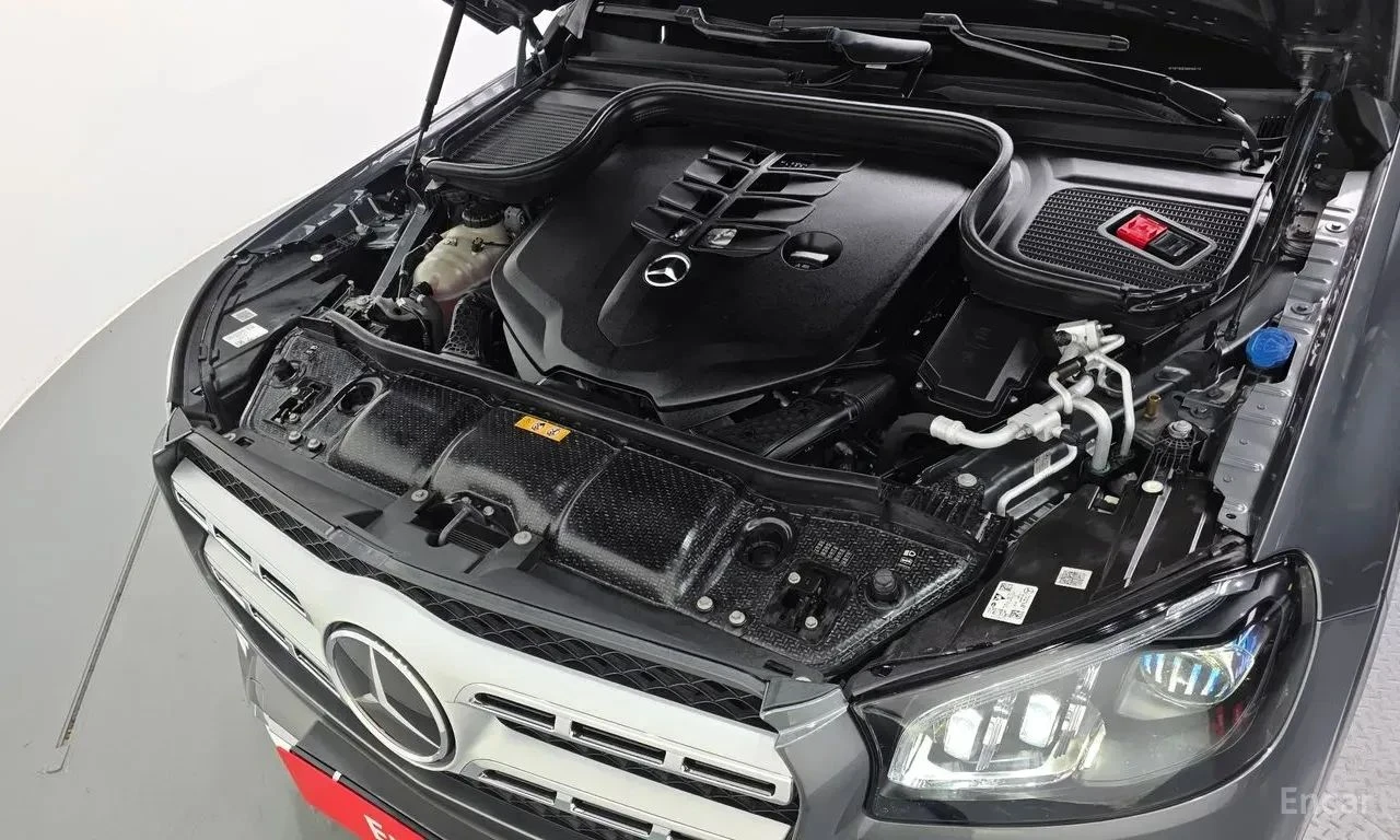 Mercedes-Benz GLS580, снимка 17 - Автомобили и джипове - 56733431