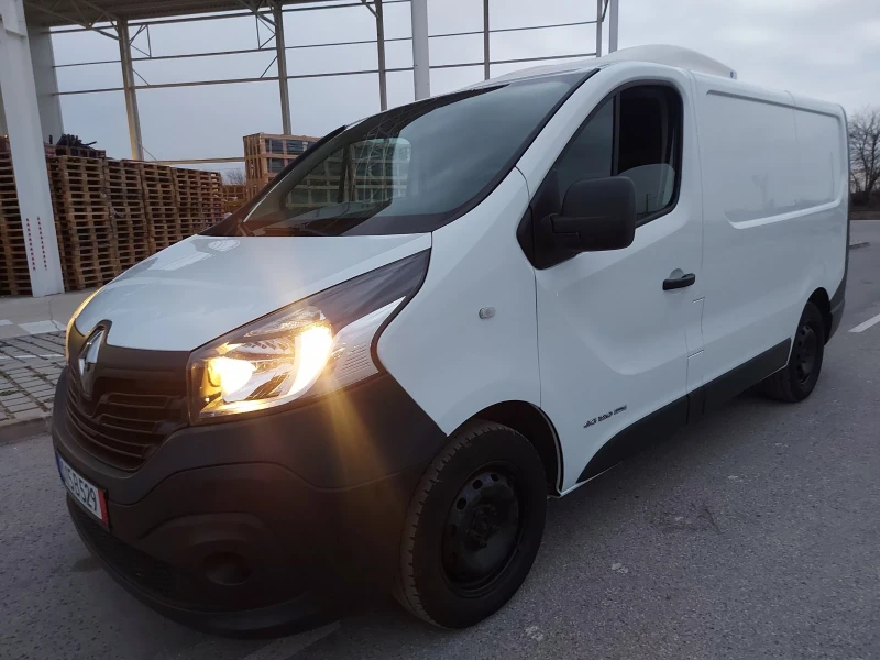 Renault Trafic клима.фриго.220V ток, снимка 1 - Бусове и автобуси - 49145593