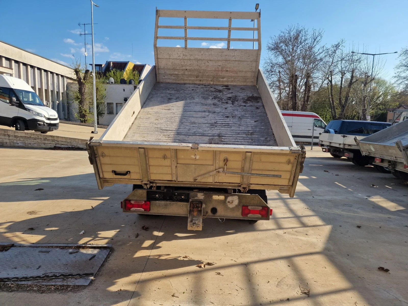 Iveco 35c15 3.0HPI швейцарски 3.5т - изображение 6