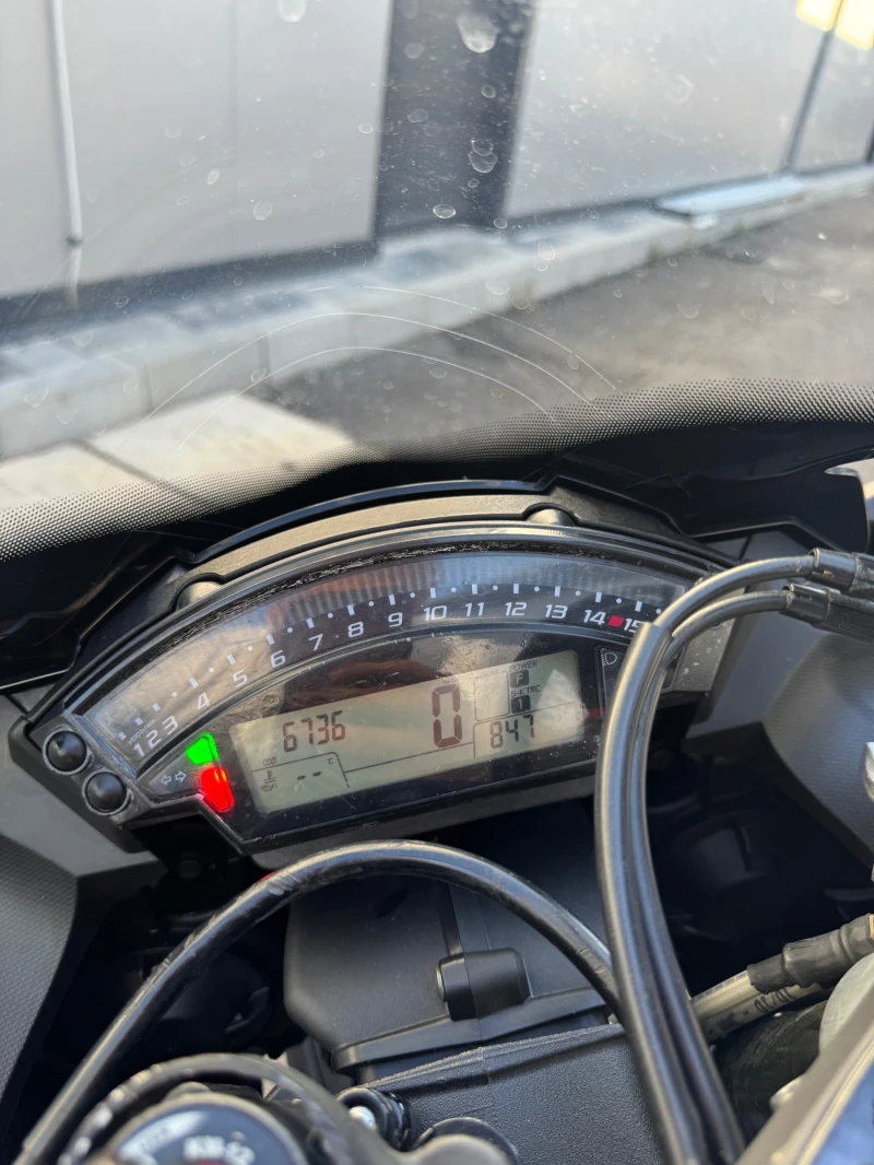 Kawasaki Zxr ZX-10R, снимка 11 - Мотоциклети и мототехника - 51652352