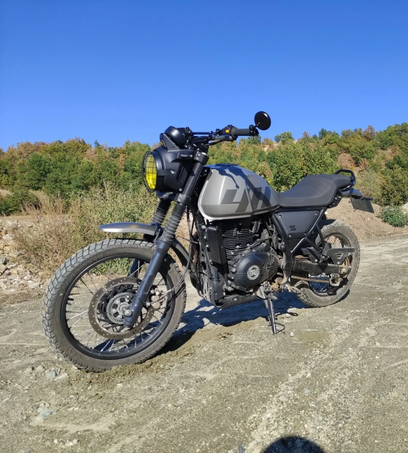 Royal Enfield Scram 411