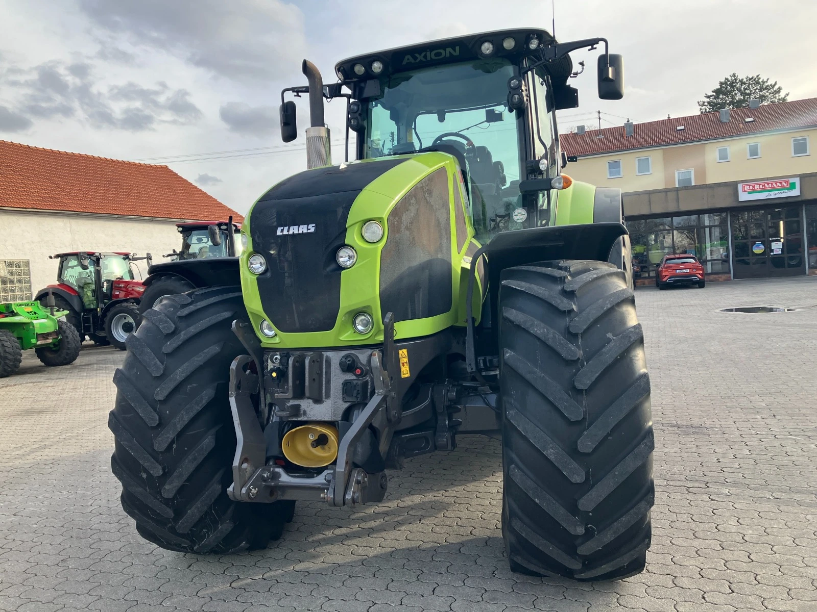 Трактор Claas Трактор CLAAS AXION 940 CMATIC 2014 г. - изображение 3