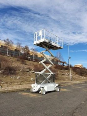 Автовишка Друга марка HOLLAND LIFT Y83EL16, снимка 6