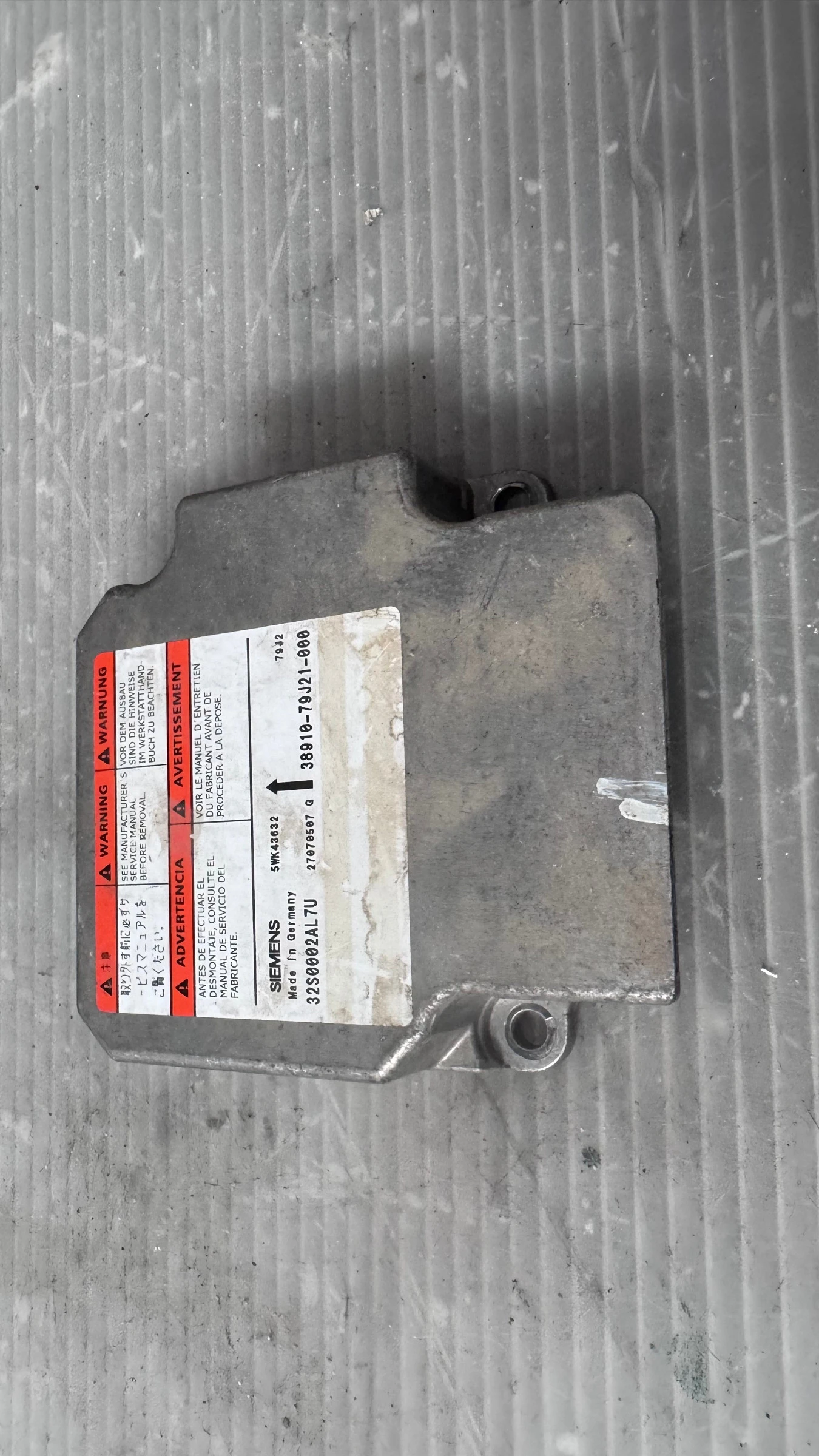 Airbag  /  /  a Fiat Sedici - 32S0002AL7U / 38910-79J21-000 | Mobile.bg   1