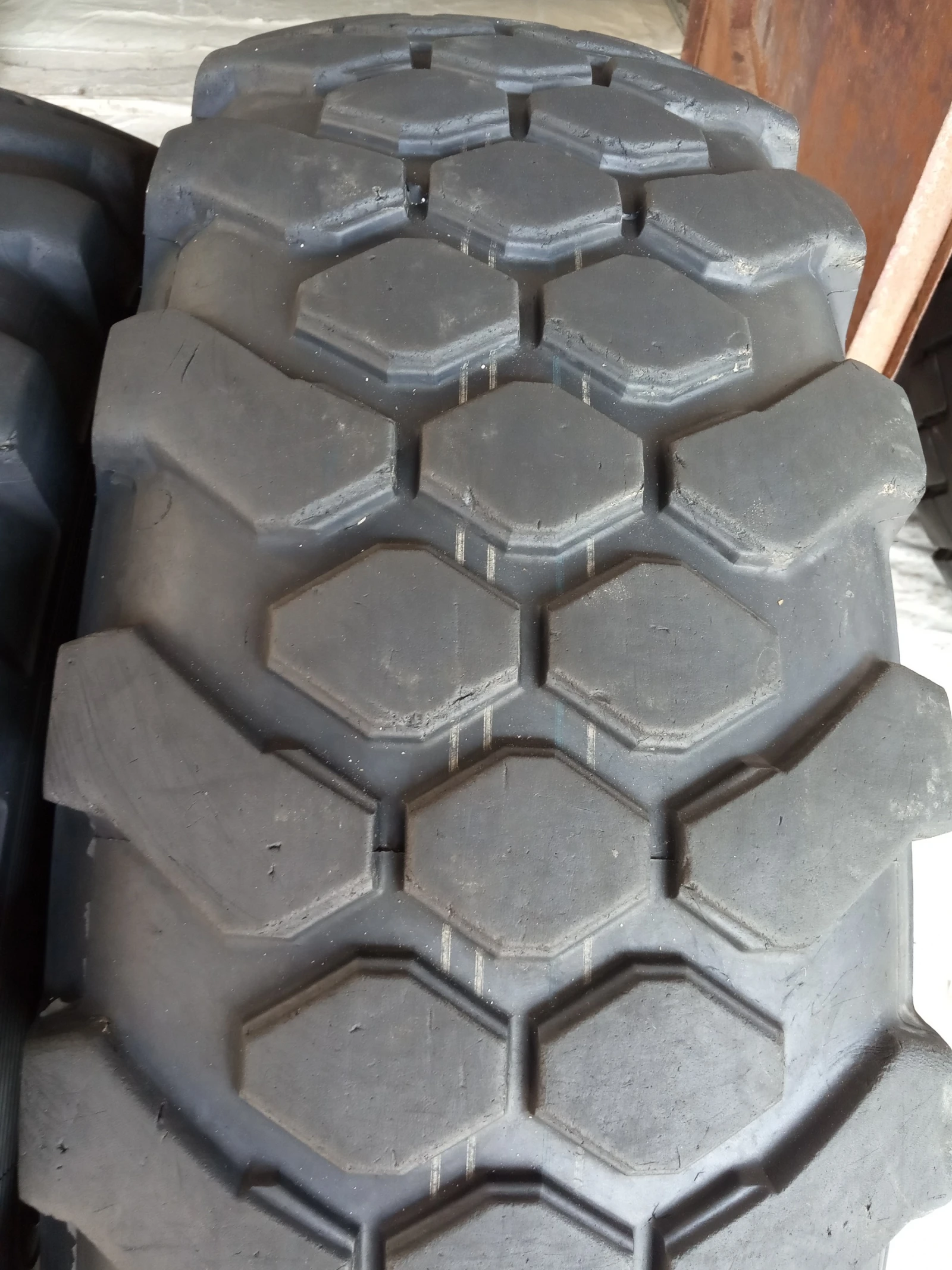  335/80R20 | Mobile.bg   4