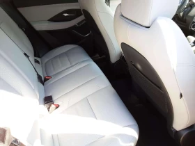 Jaguar E-pace 2.0, снимка 9