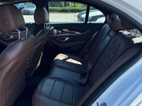 Mercedes-Benz E 300 АМГ Пакет/CARFAX/Пано/Подгрев//КЛИП/ОТ ПРЕДСТАВИТЕ, снимка 11