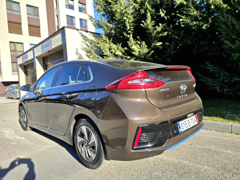 Hyundai Ioniq 1.6 HIBRIDE-Premium-NAVI-KAMERA, снимка 5 - Автомобили и джипове - 48662862