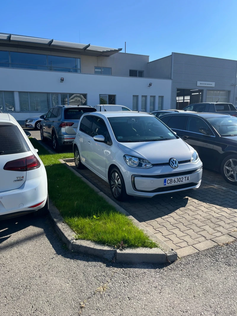 VW Up e-Up! Готов Лизинг, снимка 2 - Автомобили и джипове - 49297419