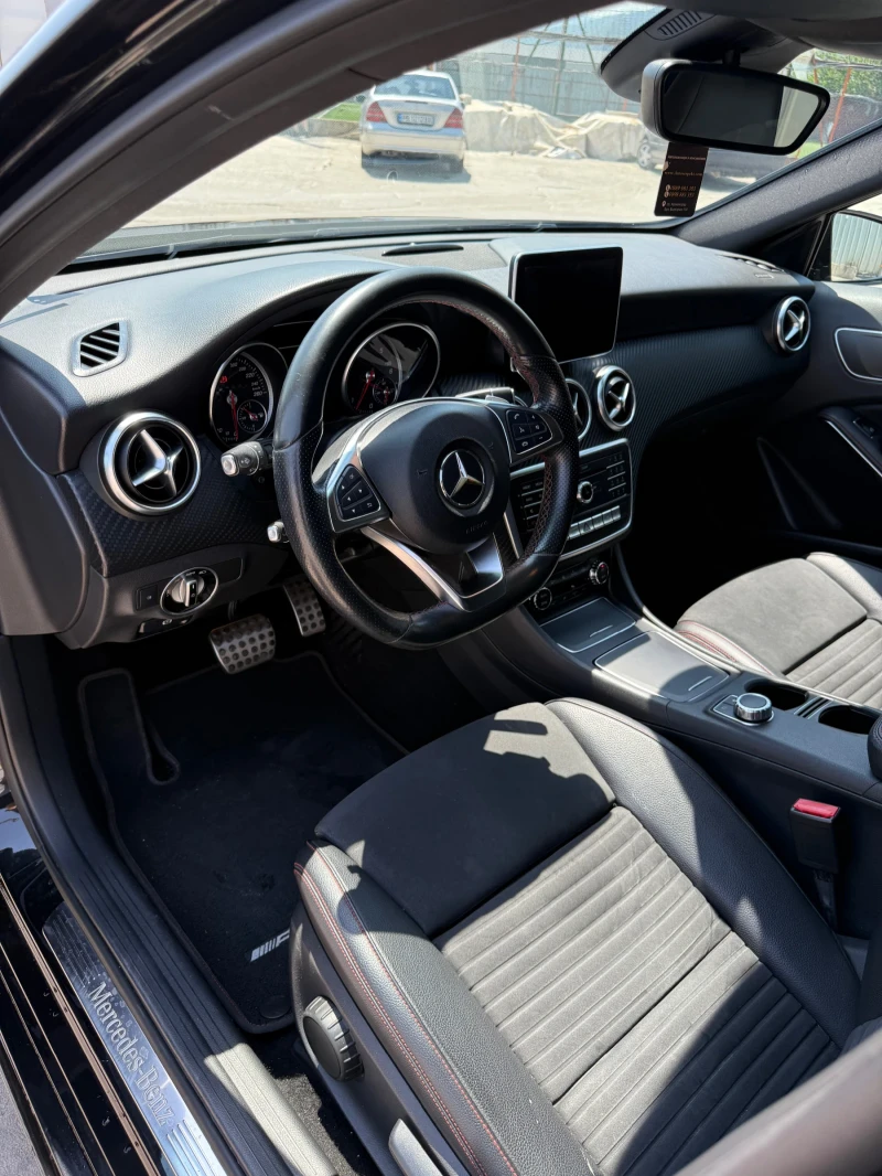 Mercedes-Benz A 200 AMG, снимка 14 - Автомобили и джипове - 52566245