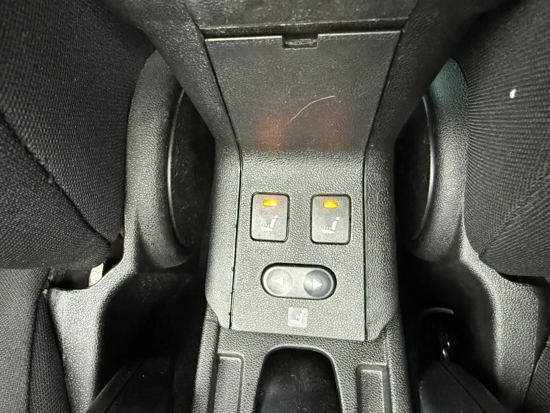 Fiat Punto 1.6JTD-120PS-ПОДГРЕВ, снимка 14 - Автомобили и джипове - 51841000