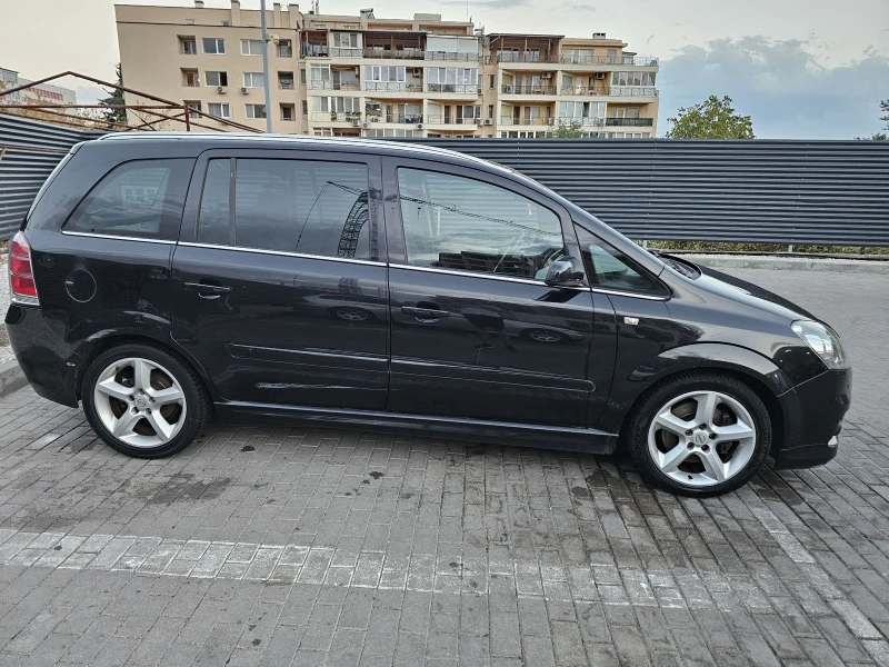 Opel Zafira 1.9 CDTI реални км. сер. история. 7 местен, снимка 4 - Автомобили и джипове - 52565055