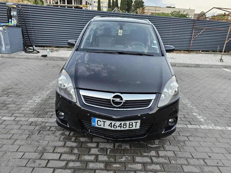 Opel Zafira 1.9 CDTI реални км. сер. история. 7 местен, снимка 3 - Автомобили и джипове - 52565055