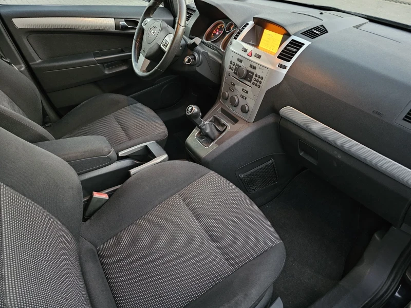 Opel Zafira 1.9 CDTI реални км. сер. история. 7 местен, снимка 9 - Автомобили и джипове - 52565055