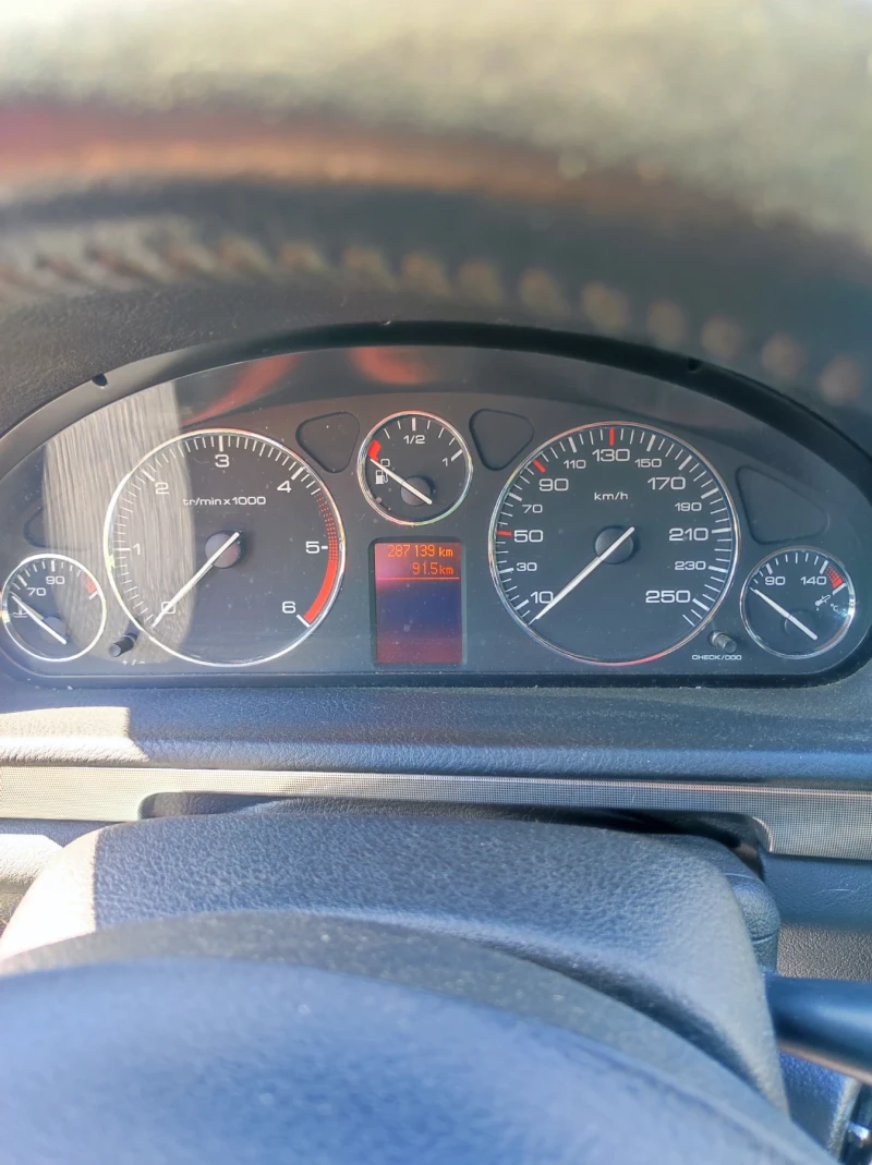 Peugeot 407 Комби, снимка 6 - Автомобили и джипове - 52792654