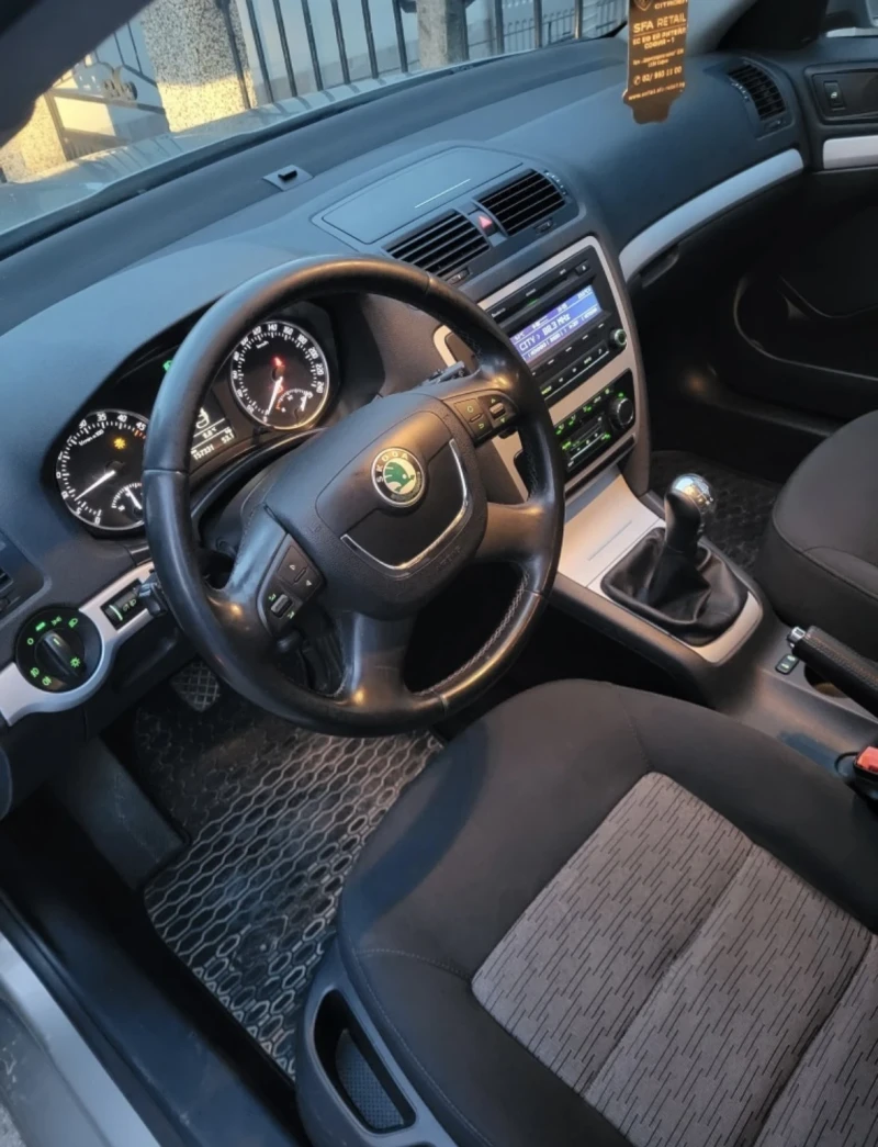 Skoda Octavia, снимка 4 - Автомобили и джипове - 53025693