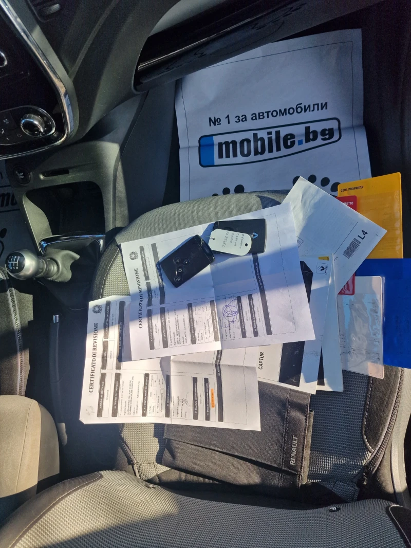 Renault Captur 6Speed 110kc, снимка 12 - Автомобили и джипове - 53120904