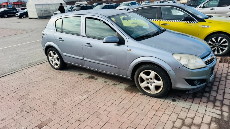 Opel Astra, снимка 8 - Автомобили и джипове - 53134164