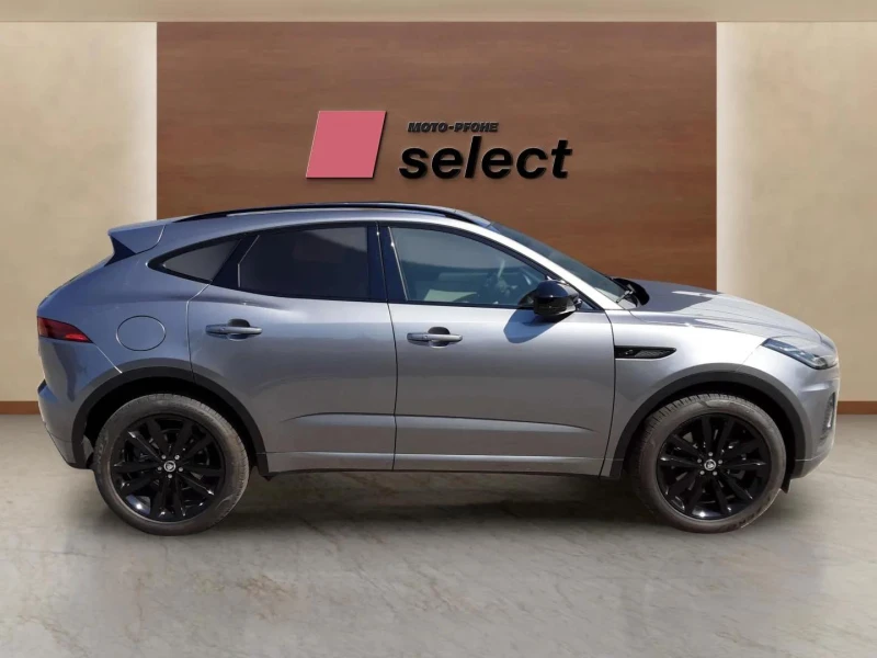 Jaguar E-pace 2.0, снимка 4 - Автомобили и джипове - 53267759