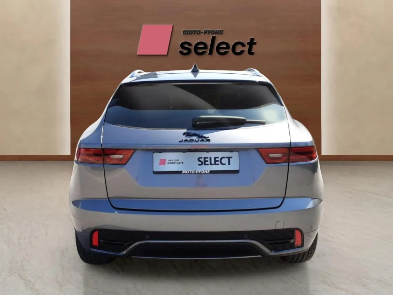 Jaguar E-pace 2.0, снимка 6 - Автомобили и джипове - 53267759