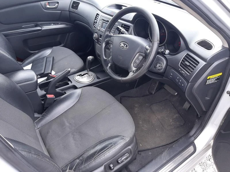 Kia Magentis 2.0 crd auto, снимка 6 - Автомобили и джипове - 33219560