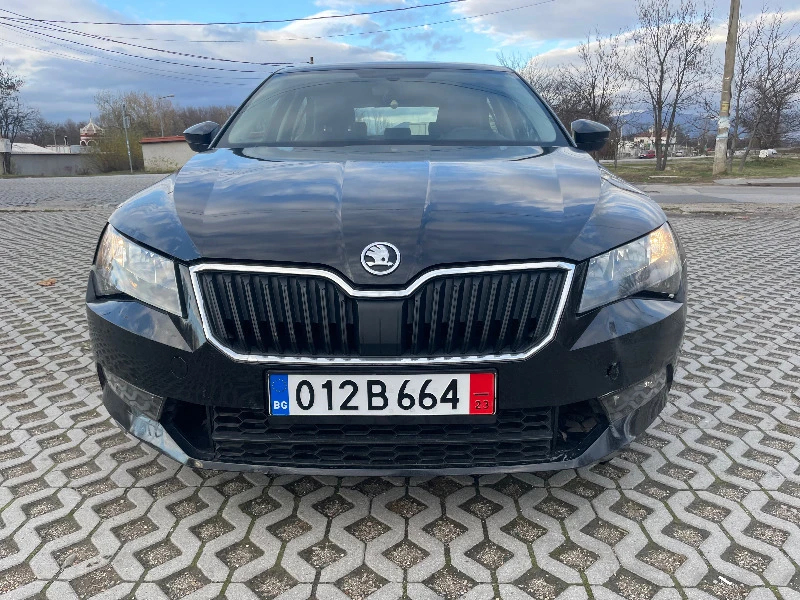 Skoda Superb DSG+ Euro6+ Navi+ Xenon+ 150kc, снимка 8 - Автомобили и джипове - 38702698